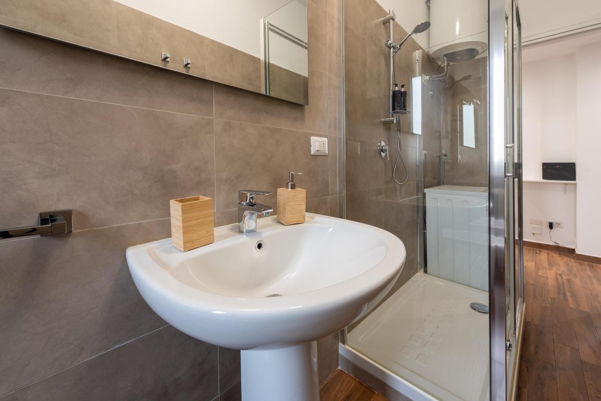 Guest Planet - Bicocca Suites Milano Eksteriør billede